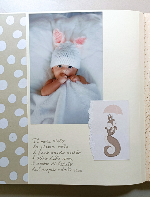 album fotografico bimbi creativo scrapbooking calligrafato e decorato a mano