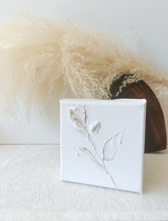 bomboniere piccoli quadretti decorate con pasta acrilica in rilievo e dipinte a mano